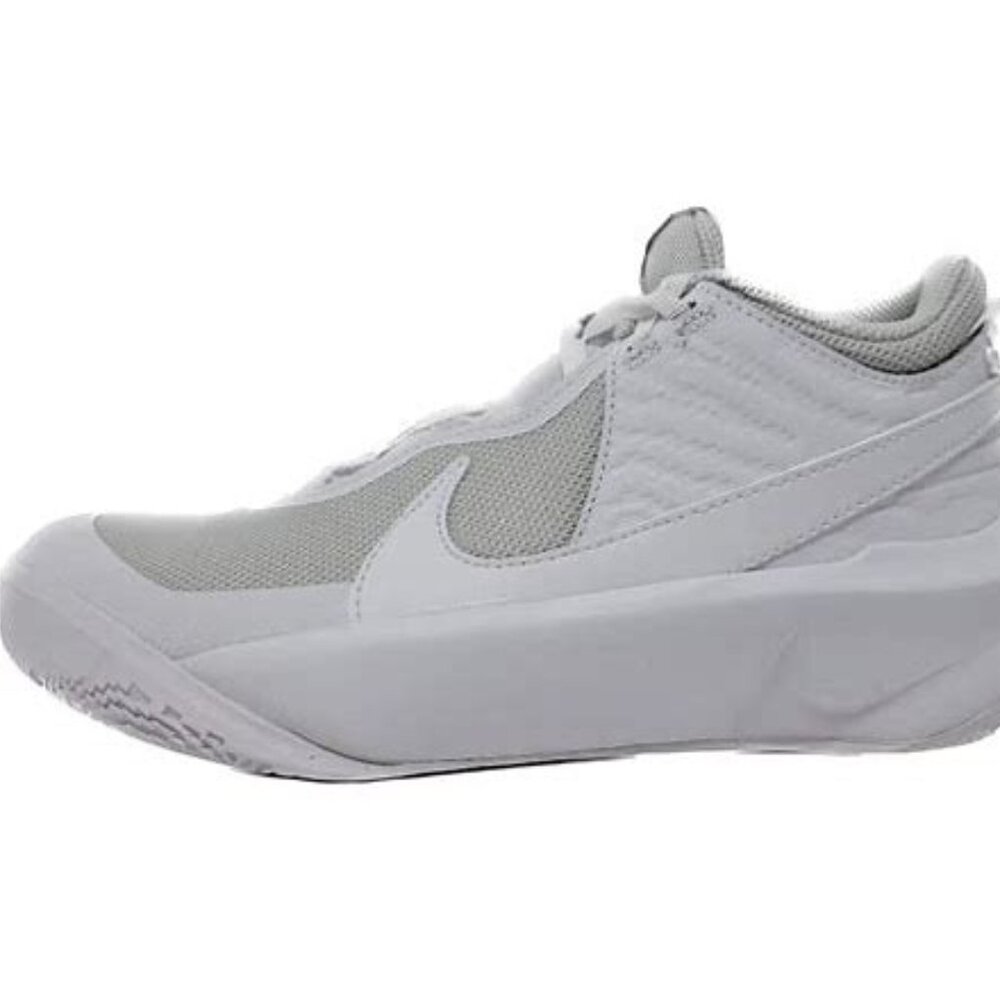 NEW --- Nike Boys' Team Hustle D 10 (Big Kids) --- NEW